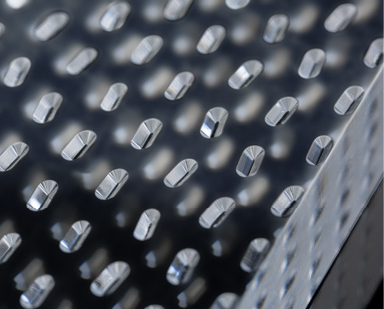 CUSTOM EDGELIT TECHNOLOGY